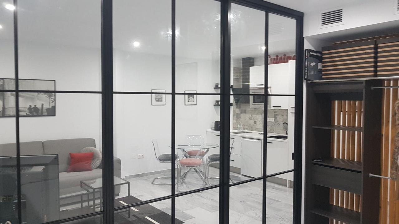 Apartmán Atocha 3 Màlaga Exteriér fotografie