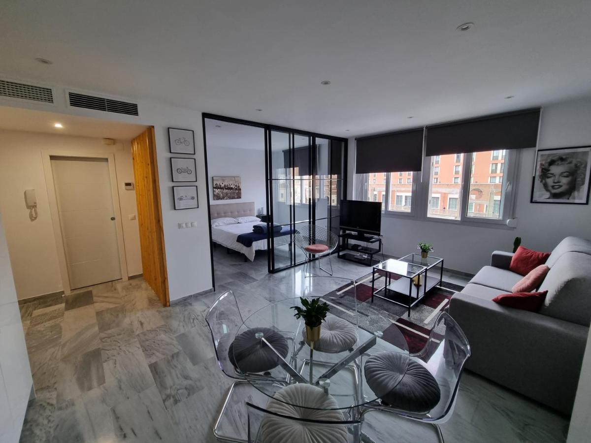 Apartmán Atocha 3 Màlaga Exteriér fotografie